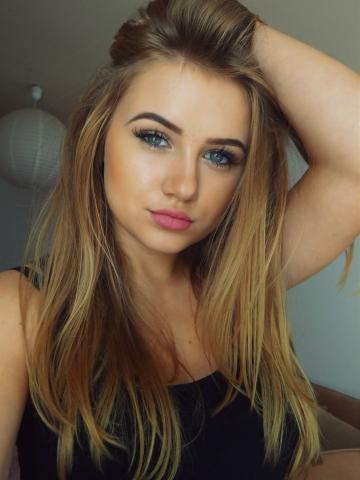 Камилла